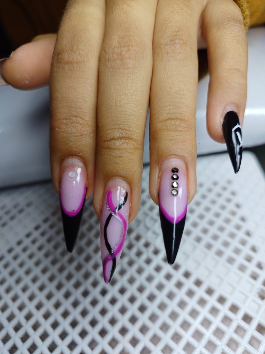 WhatsApp Image 2025-05-06 at 15.36.19 (1)